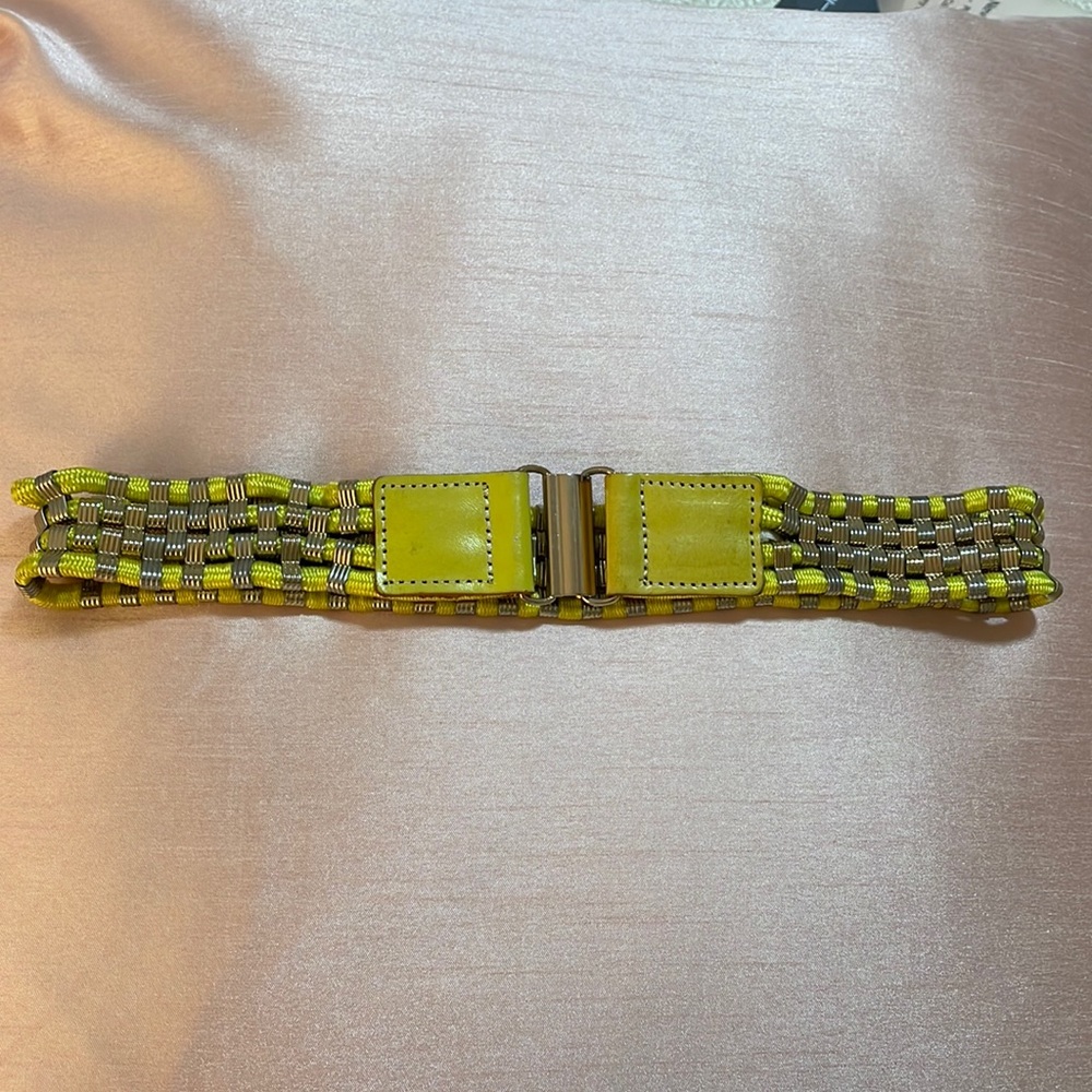 BCBGMaxAzria Yellow / Gold Stretch Belt Sz XS